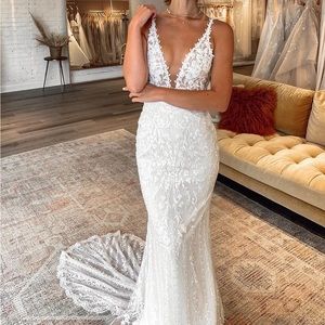 Made With Love Tommy wedding dress | size 10 UK/size 6 US